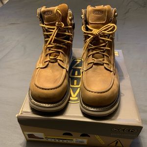 Keen Cincinnati Composite toe size 14 wide nwt